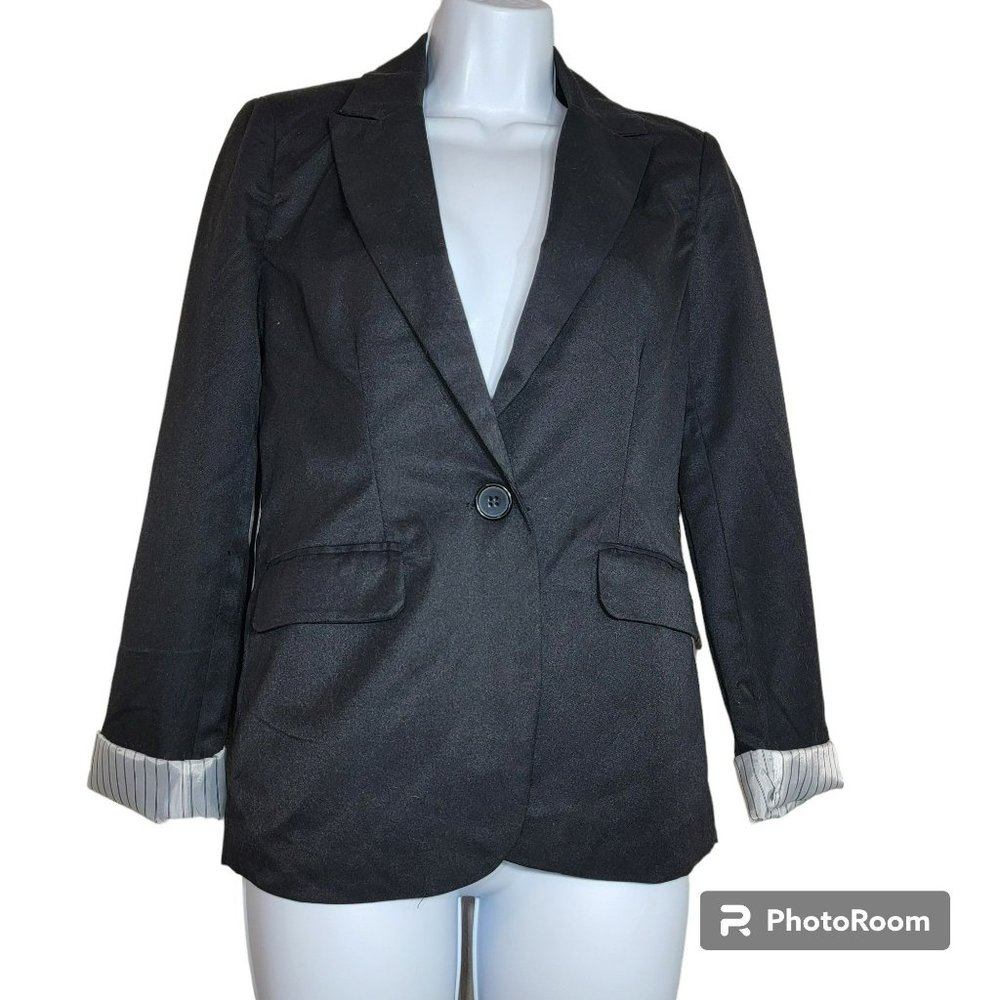 Paper Tee Blazer, Women Med, Solid Black, w/Satin Flip Cuff, Single Button, EUC